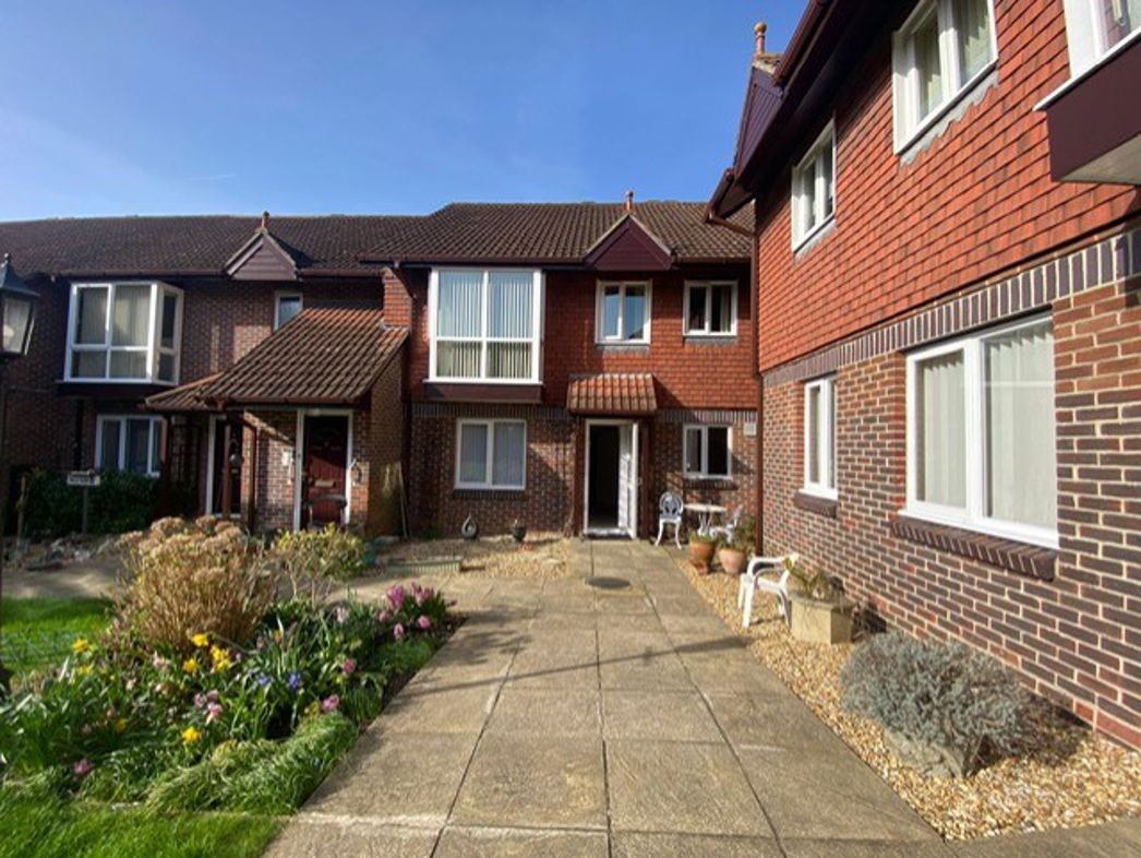 Property image 1 of 15