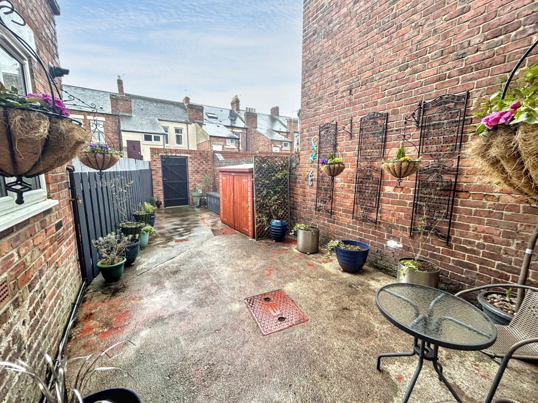 Property image 10 of 14