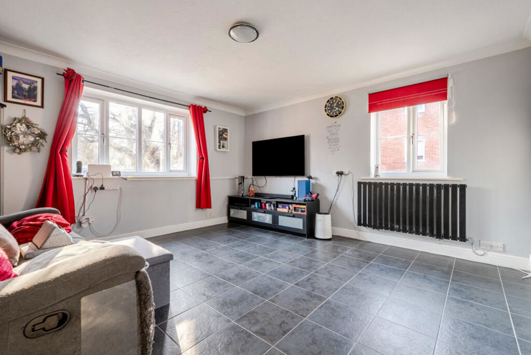Property image 4 of 15