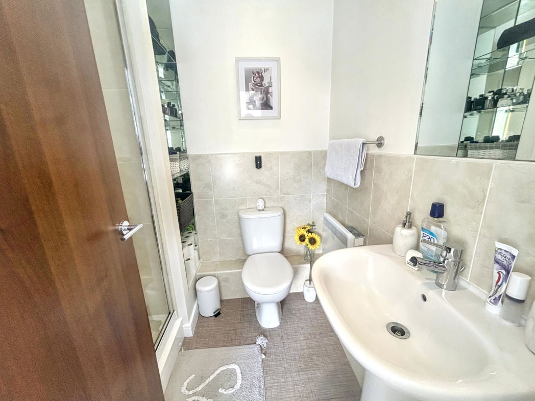 Property image 10 of 22