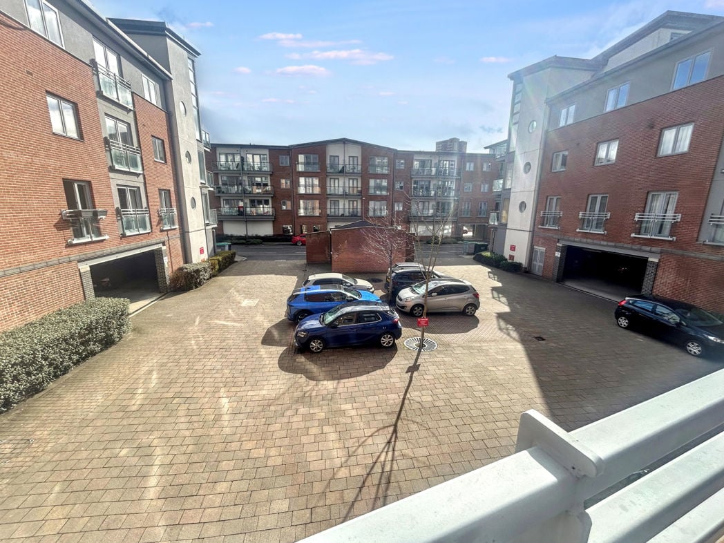 Property image 14 of 22