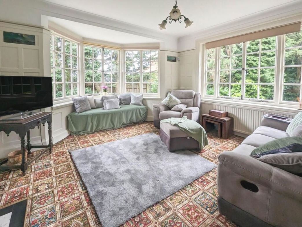 Property image 10 of 30