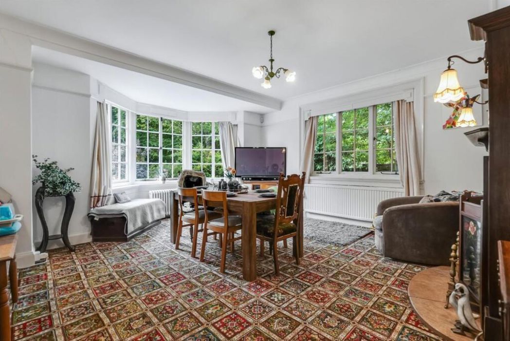 Property image 12 of 30