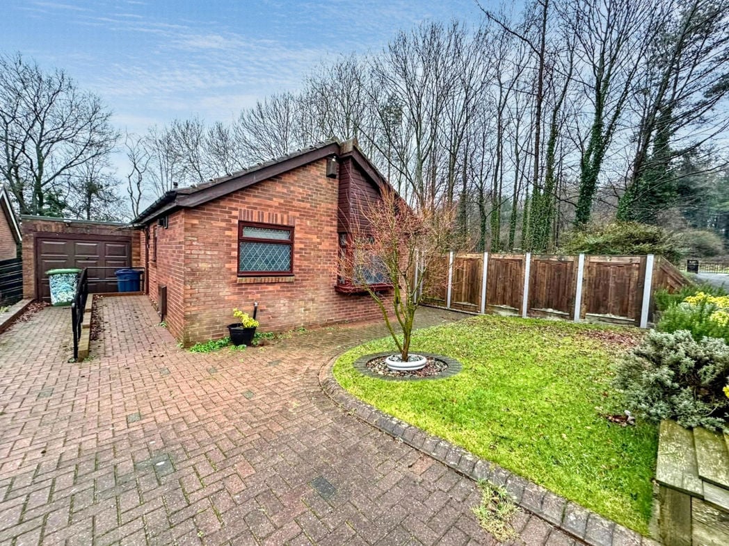 Property image 1 of 11