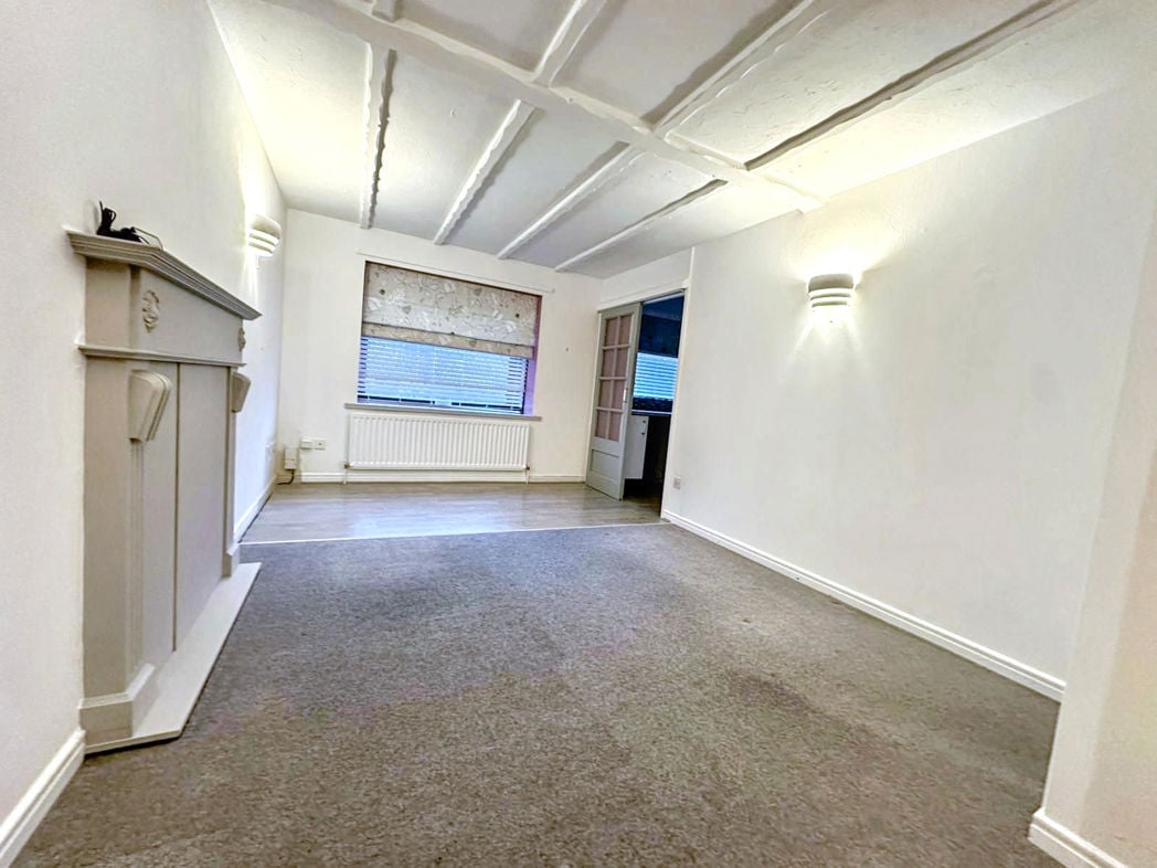 Property image 3 of 11