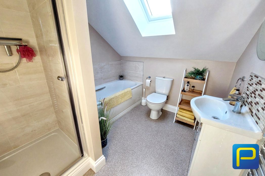Property image 16 of 22