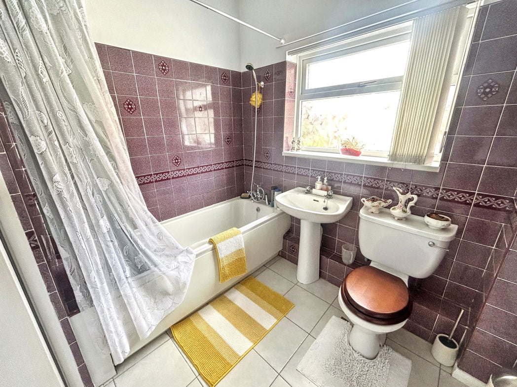 Property image 6 of 16