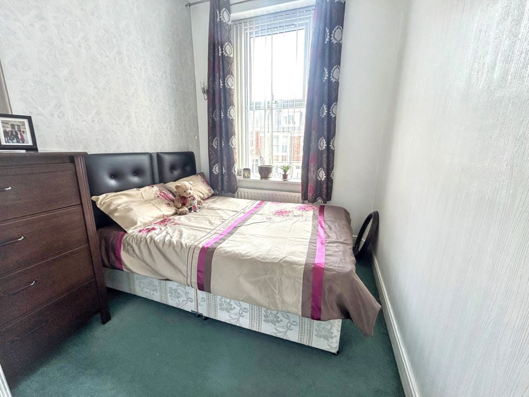 Property image 14 of 16