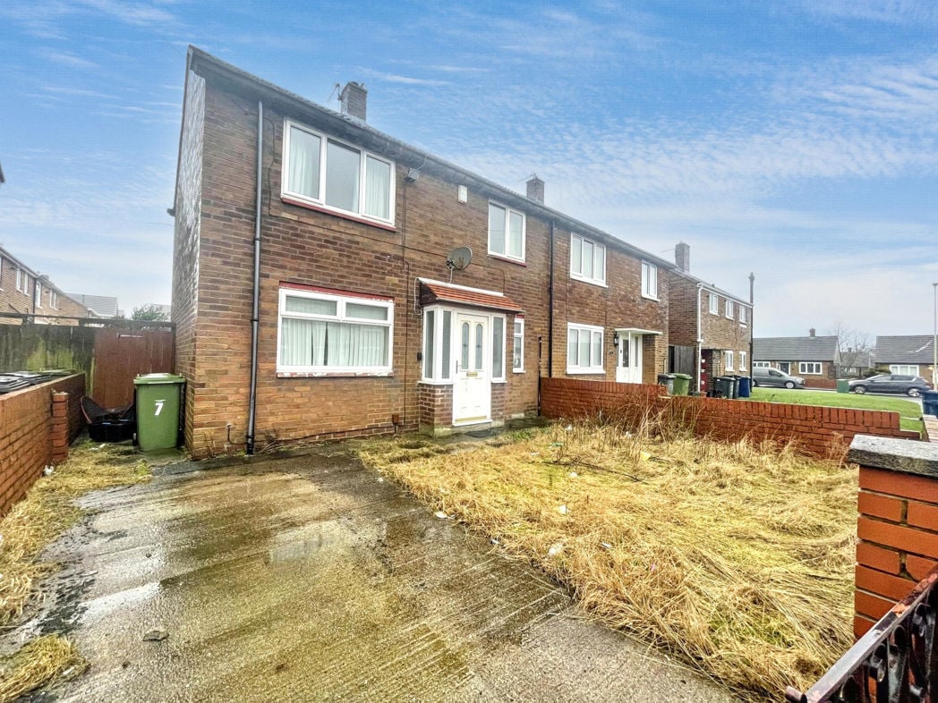 Property image 1 of 3