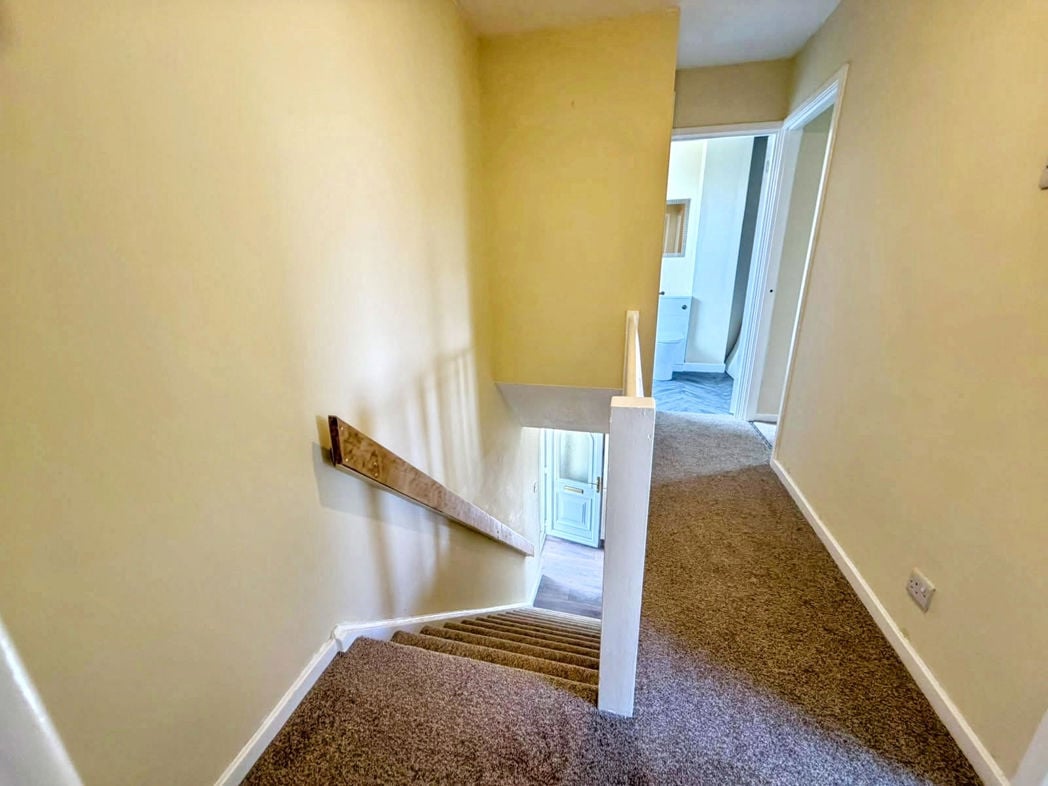 Property image 6 of 14