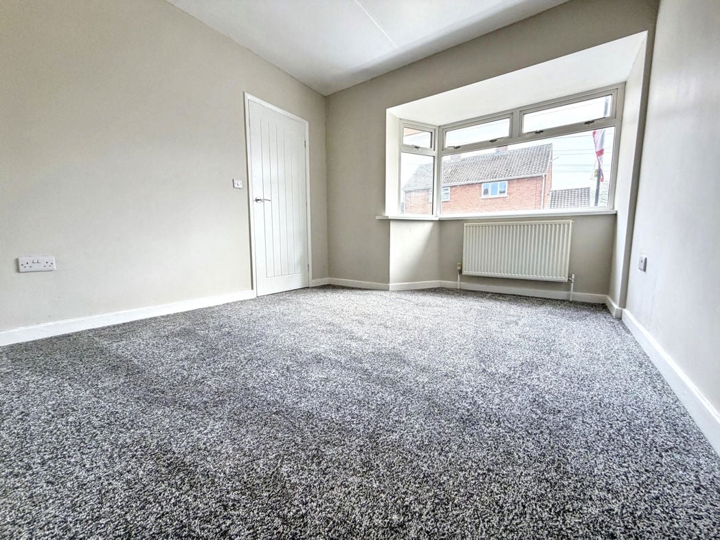 Property image 4 of 17
