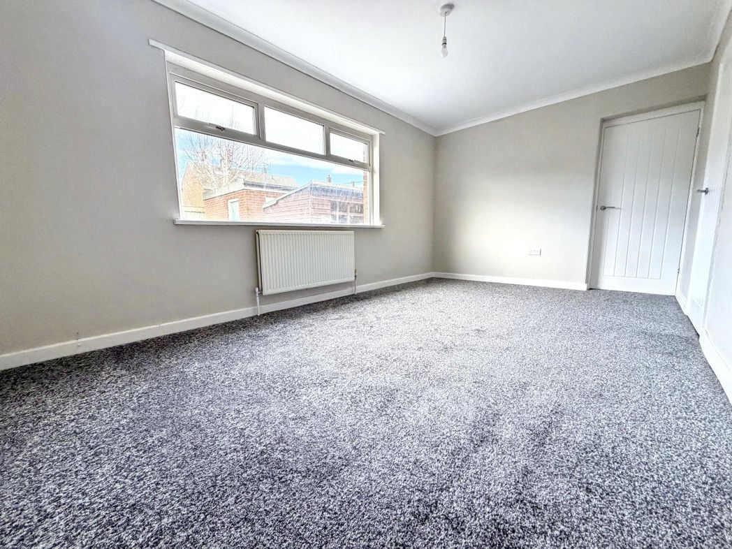Property image 7 of 17