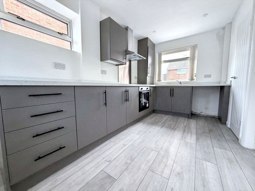 Property image 2 of 17