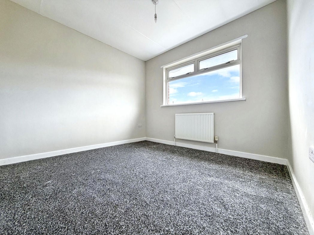 Property image 13 of 17
