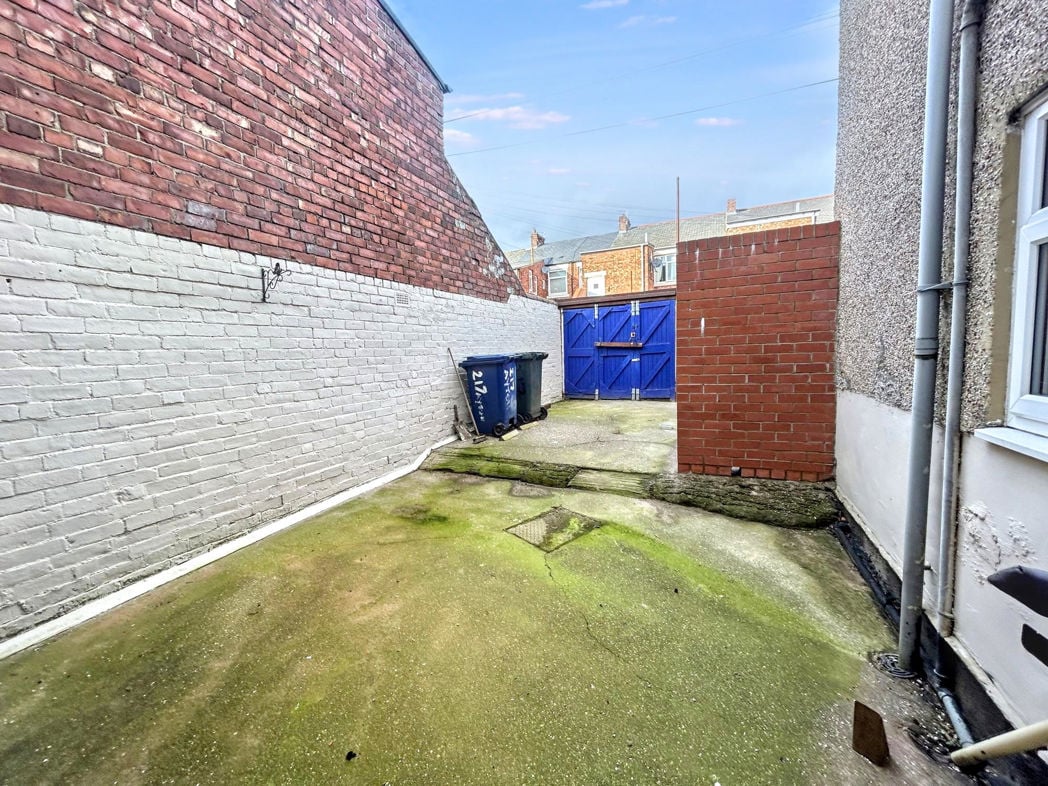 Property image 8 of 8