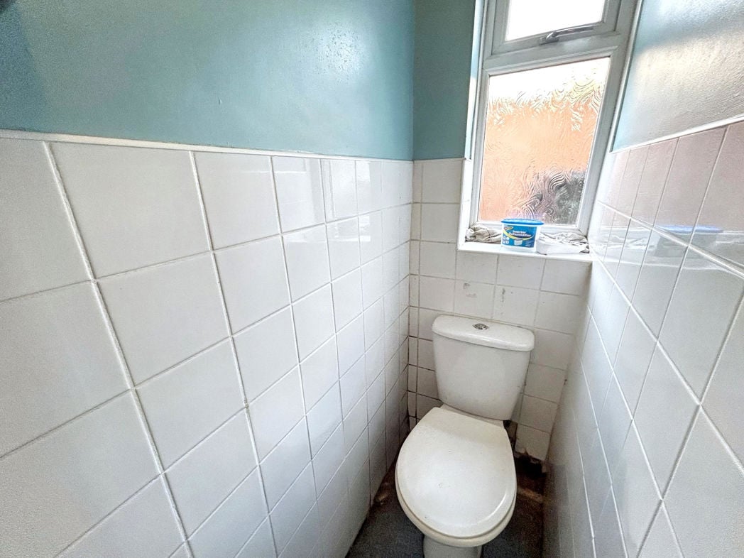 Property image 7 of 8