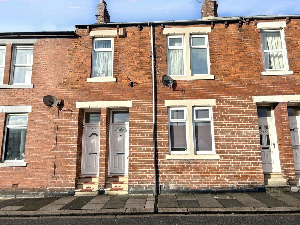 Property image 1 of 8