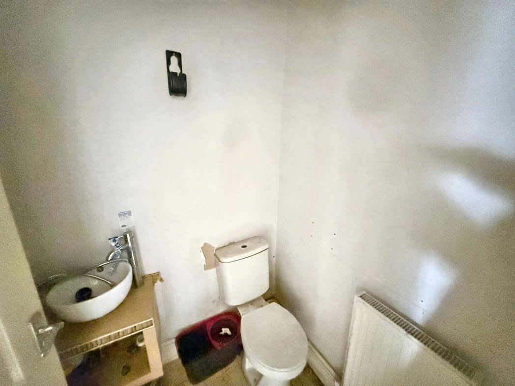 Cloaks/WC