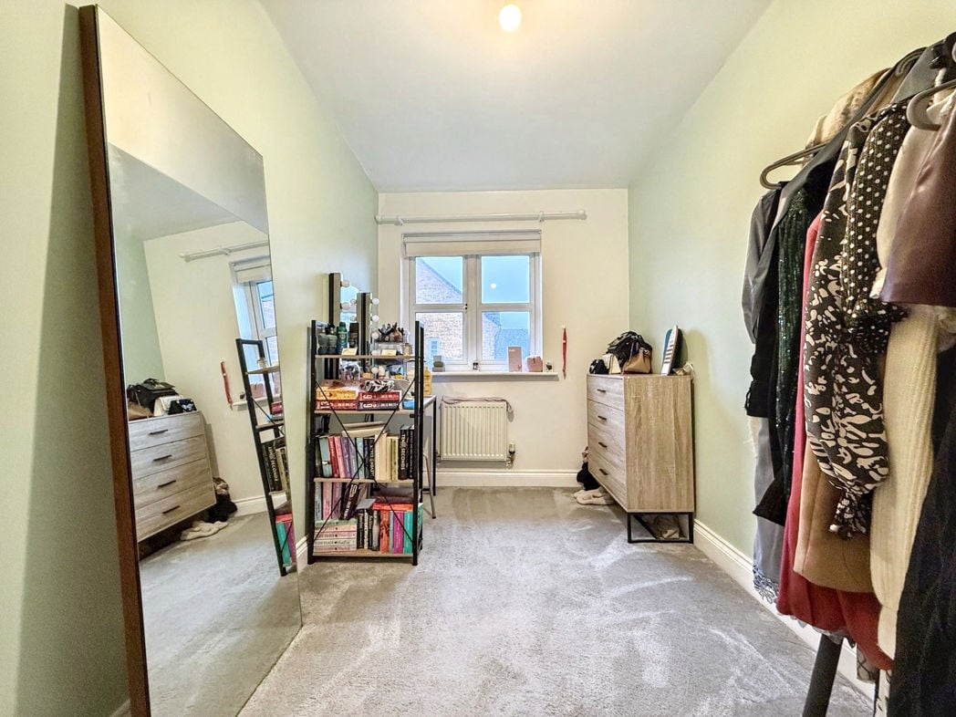 Property image 12 of 16