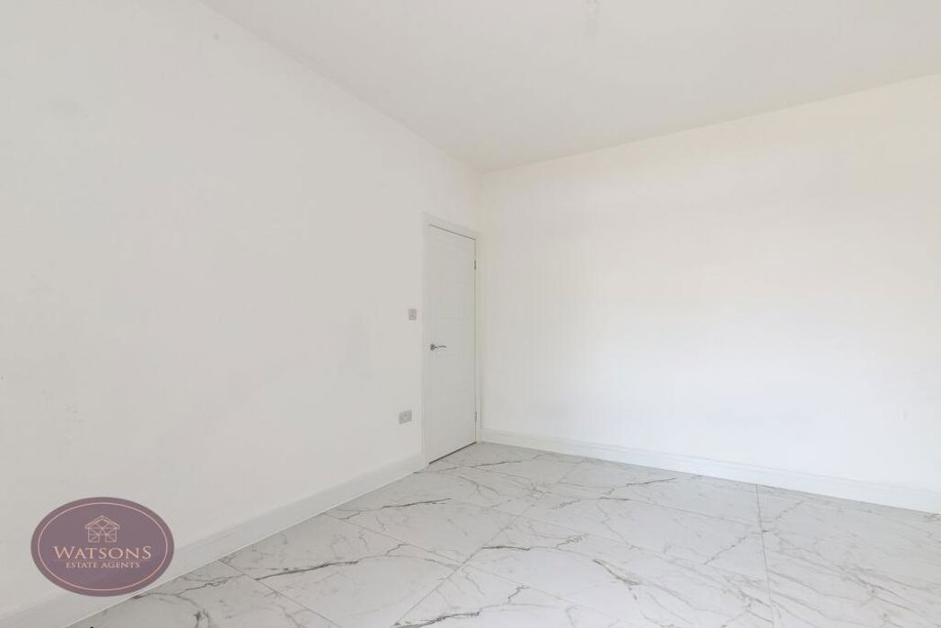 Property image 15 of 20