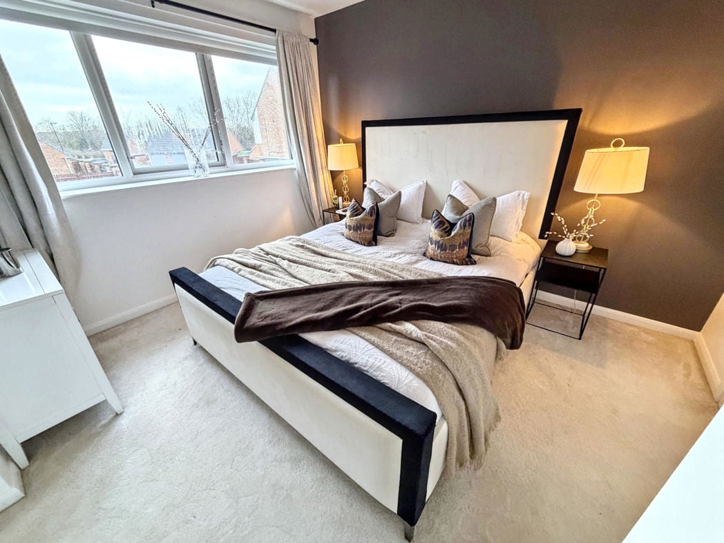 Property image 13 of 21