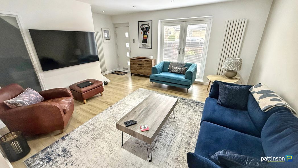 Property image 3 of 31