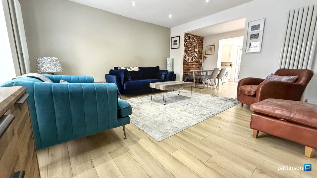 Property image 5 of 31