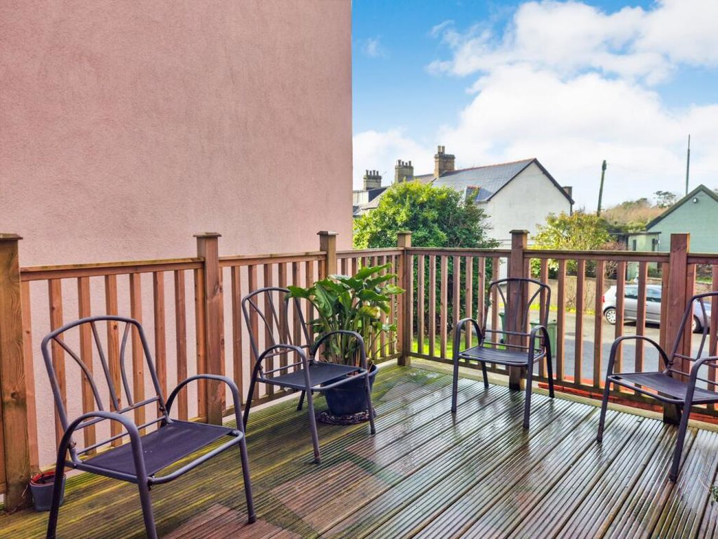 Property image 17 of 19