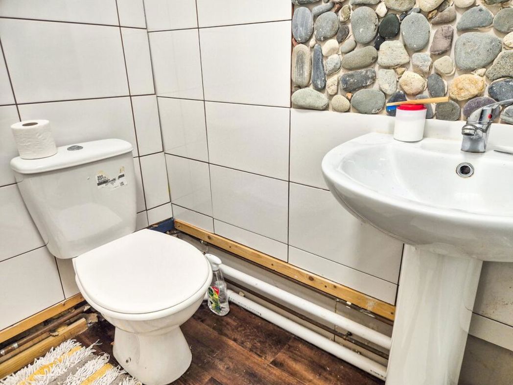 Property image 15 of 19