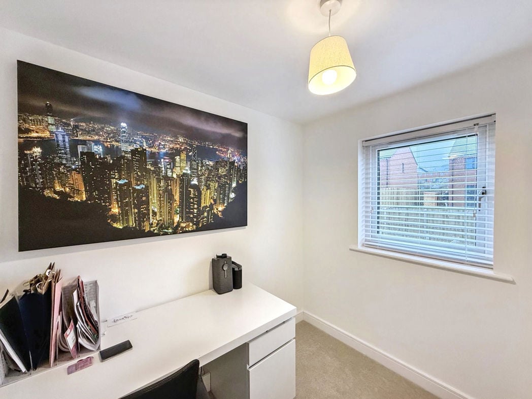 Property image 14 of 18
