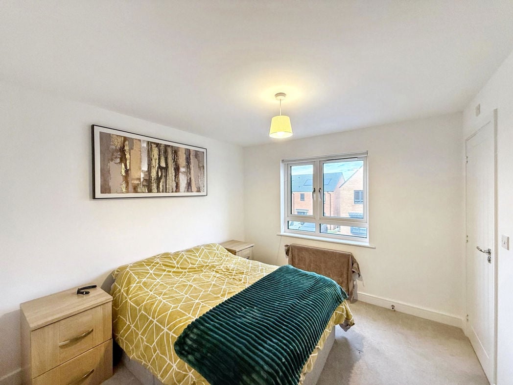 Property image 10 of 18