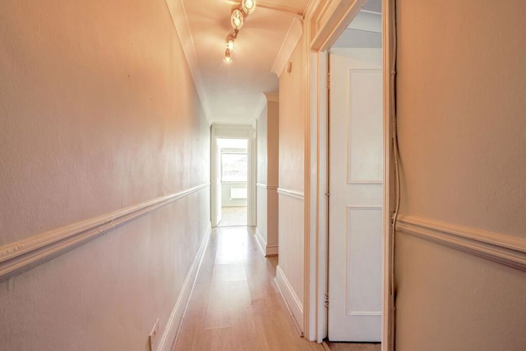 Property image 8 of 8