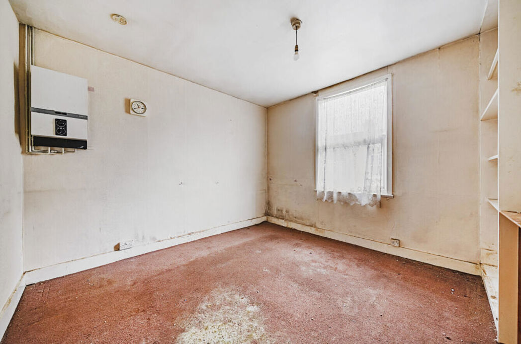 Property image 3 of 12