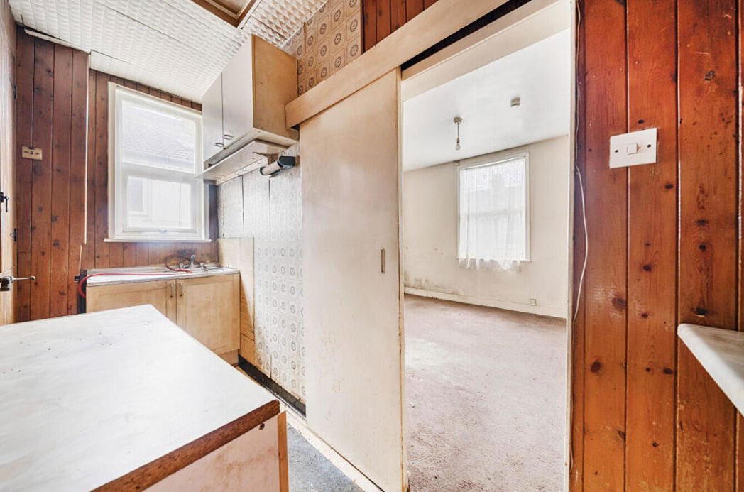 Property image 5 of 12
