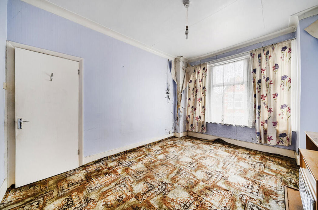 Property image 7 of 12