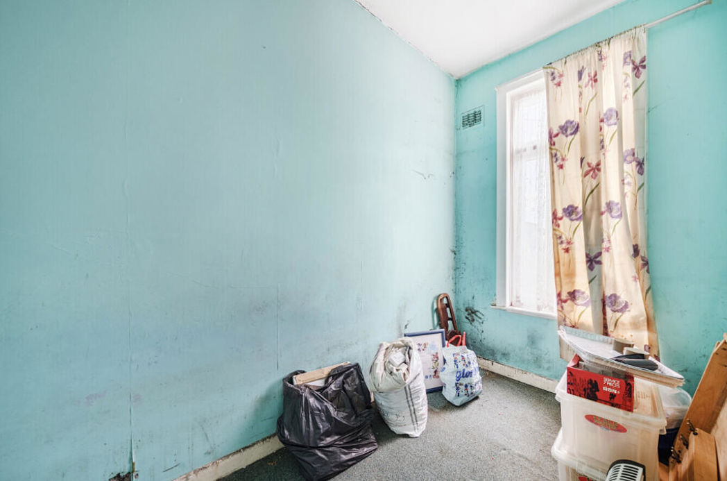 Property image 11 of 12