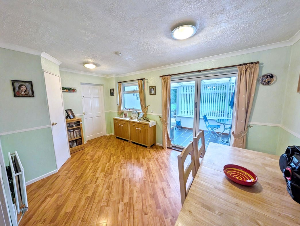 Property image 4 of 15