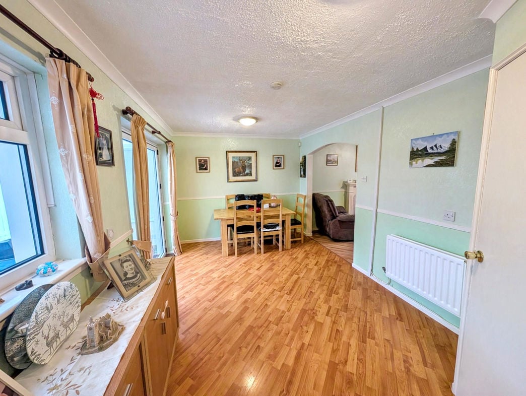 Property image 6 of 15