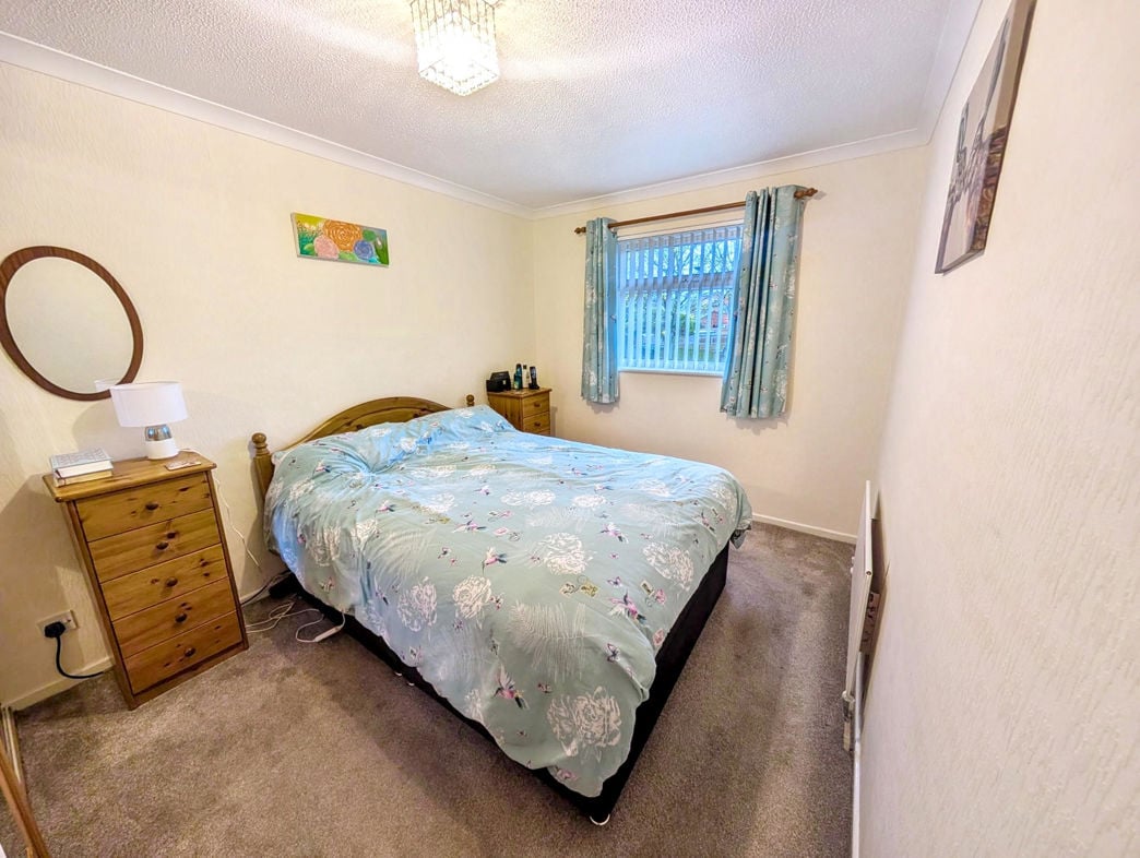 Property image 8 of 15