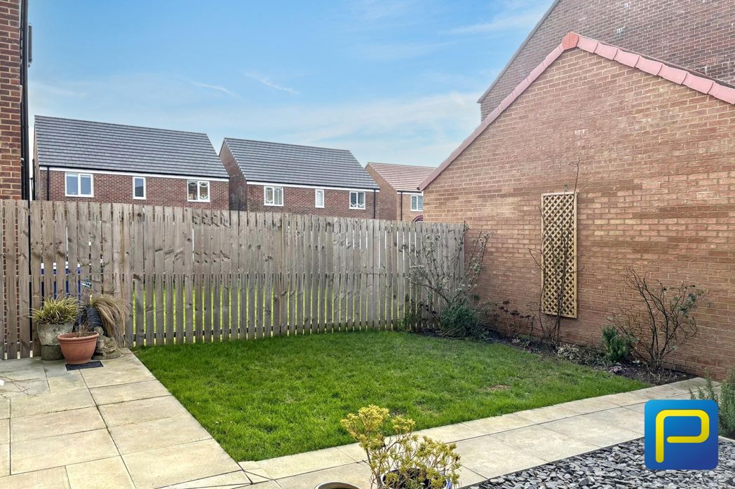Property image 16 of 19