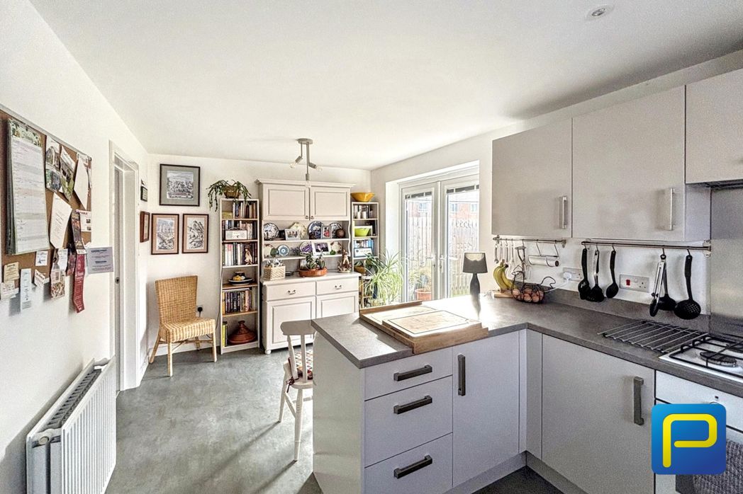 Property image 5 of 19