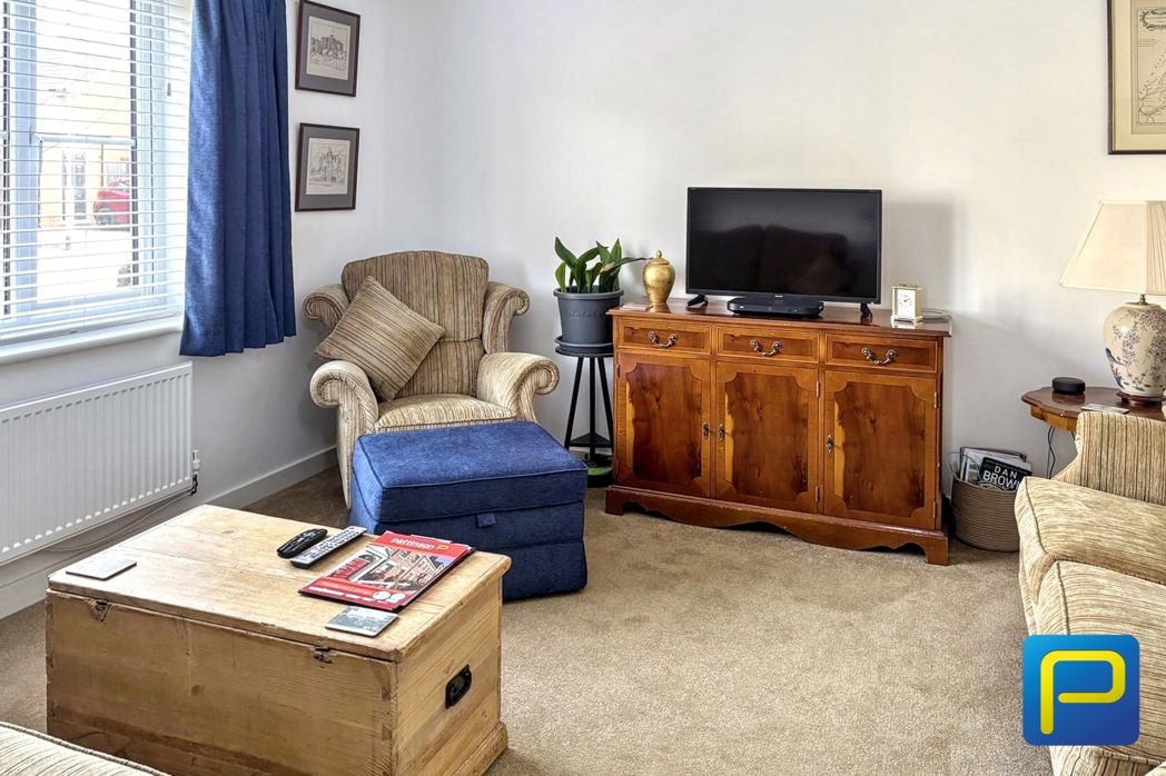 Property image 2 of 19