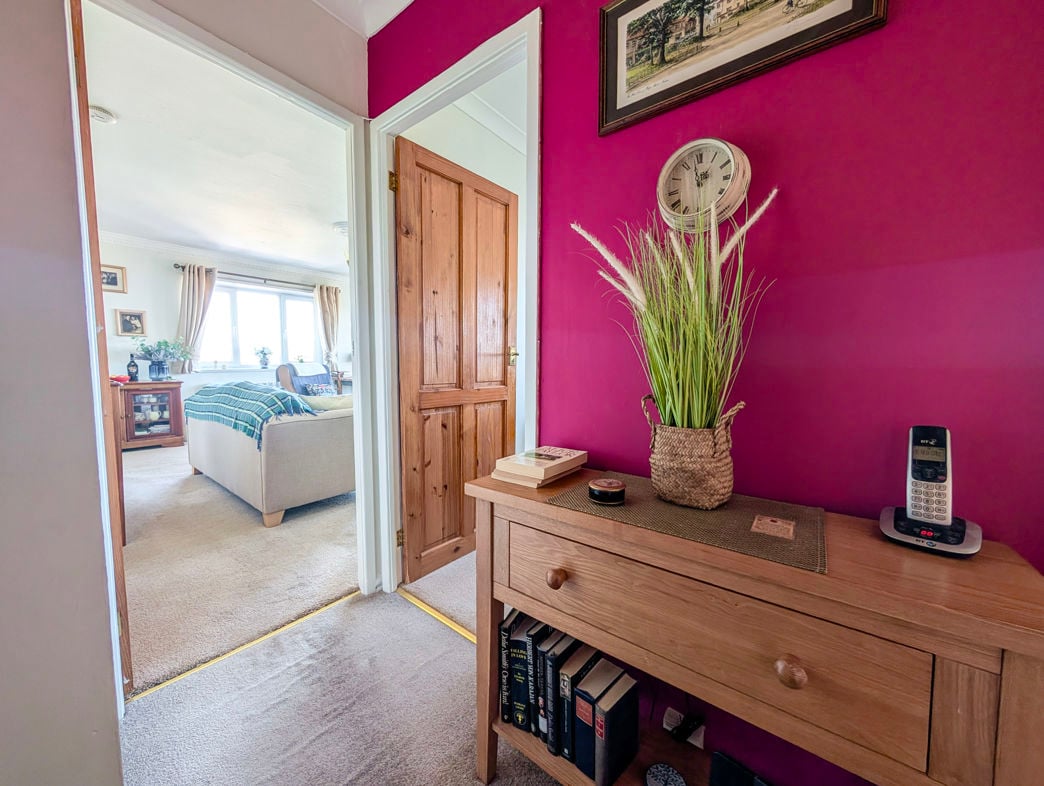 Property image 2 of 11