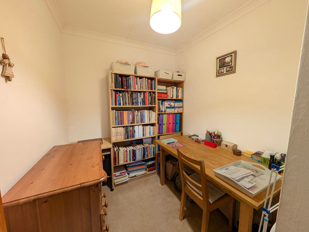 Property image 9 of 11