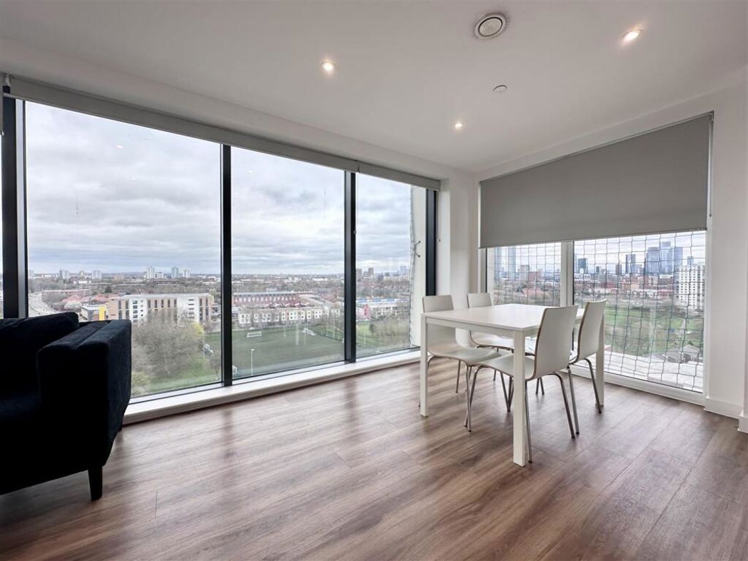 Property image 6 of 19