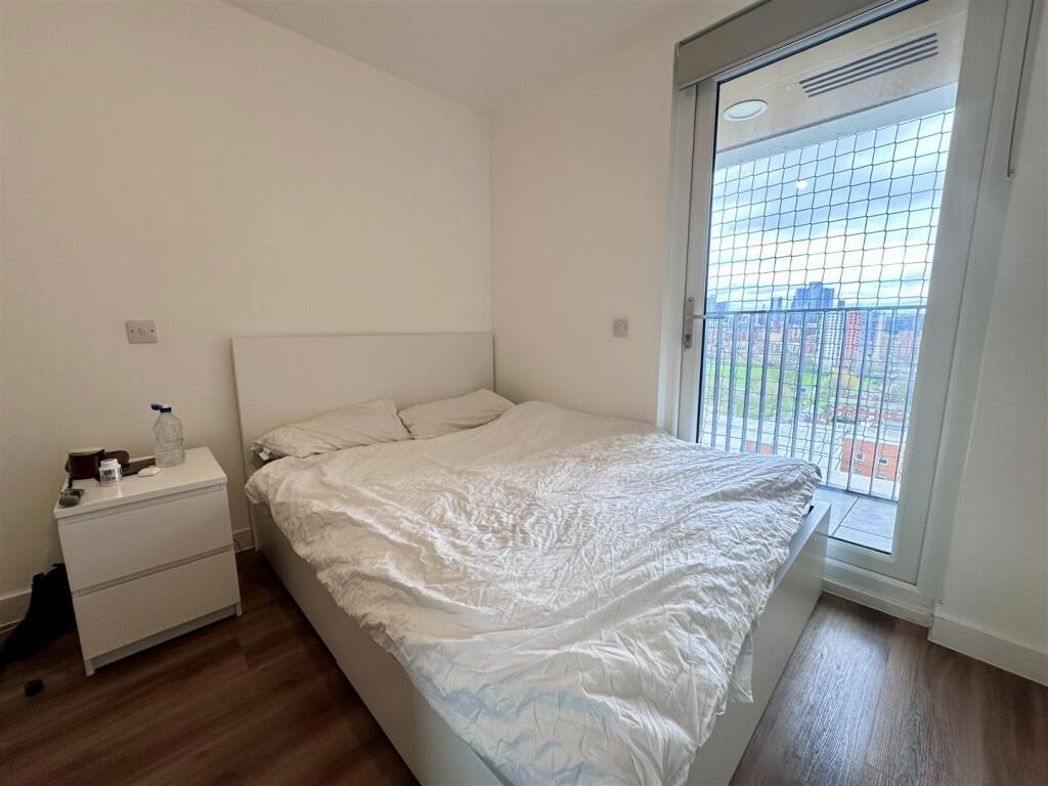 Property image 14 of 19
