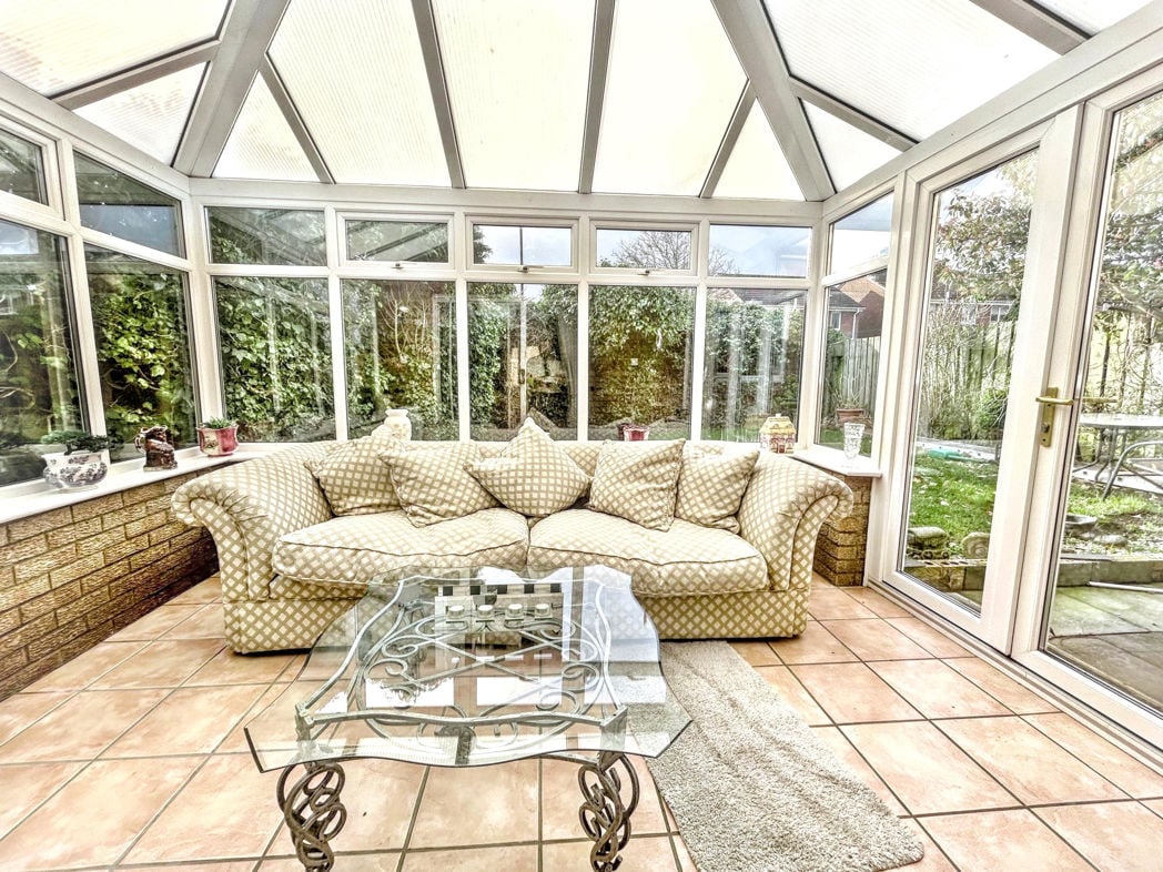 Property image 8 of 21