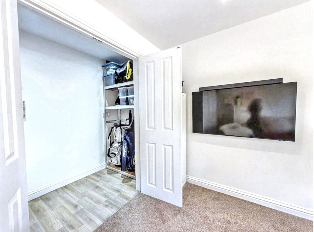 Property image 15 of 32