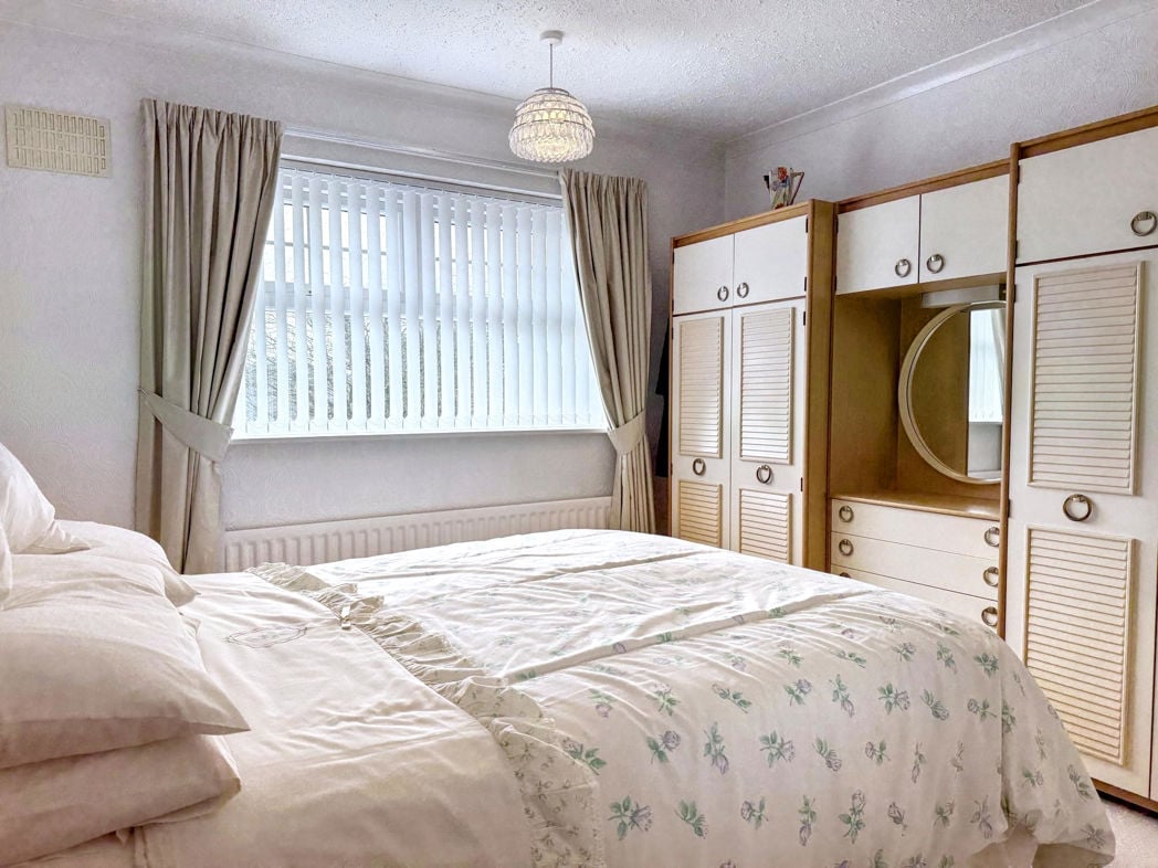 Property image 14 of 25