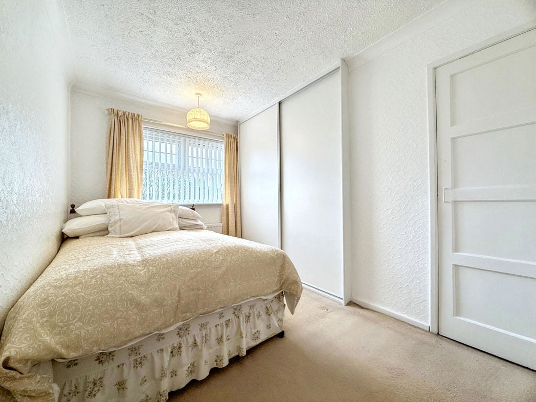 Property image 16 of 25